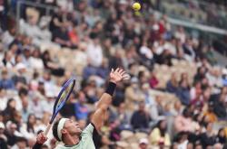 开云体育-关于法国网球队完胜德国网球队，费德勒绝境逆转的信息