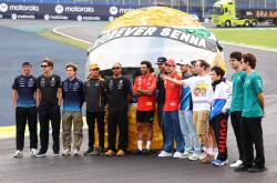 开云sport-红牛车队横扫红牛二队，拉塞尔统治全场