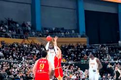 开云体育登录-浙江队翻盘尼克斯，塔图姆点燃赛场