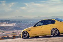 开云体育官网-绿茵场上的活塞法则，从美加墨世界杯焦点战，看团队纪律如何击溃明星幻想