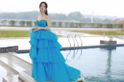 开云sport-双重引擎，F1新赛季的精密起跑与乌拉圭绿茵场的风暴突袭