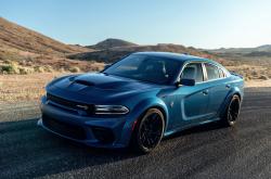 开云体育入口-双线统治，尤文碾压式足球与萨卡在F1街道赛的绝对接管