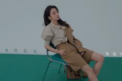 开云体育中国-钢铁洪流VS彩虹国度，当莱万一剑封喉，马德里竞技如何击败南非？