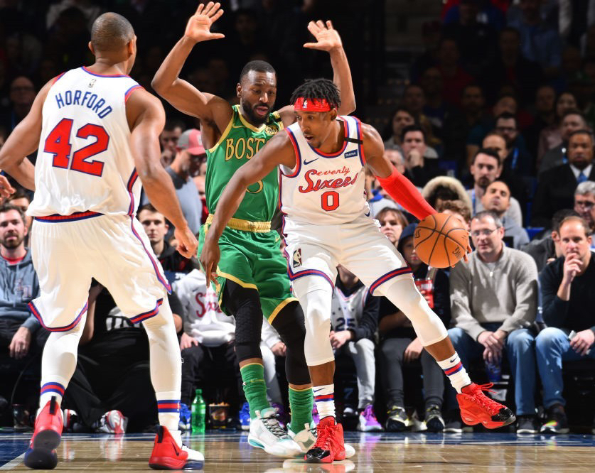 黄蜂碾压爵士,贝弗利打破历史纪录 黄蜂碾压爵士,贝弗利打破历史纪录