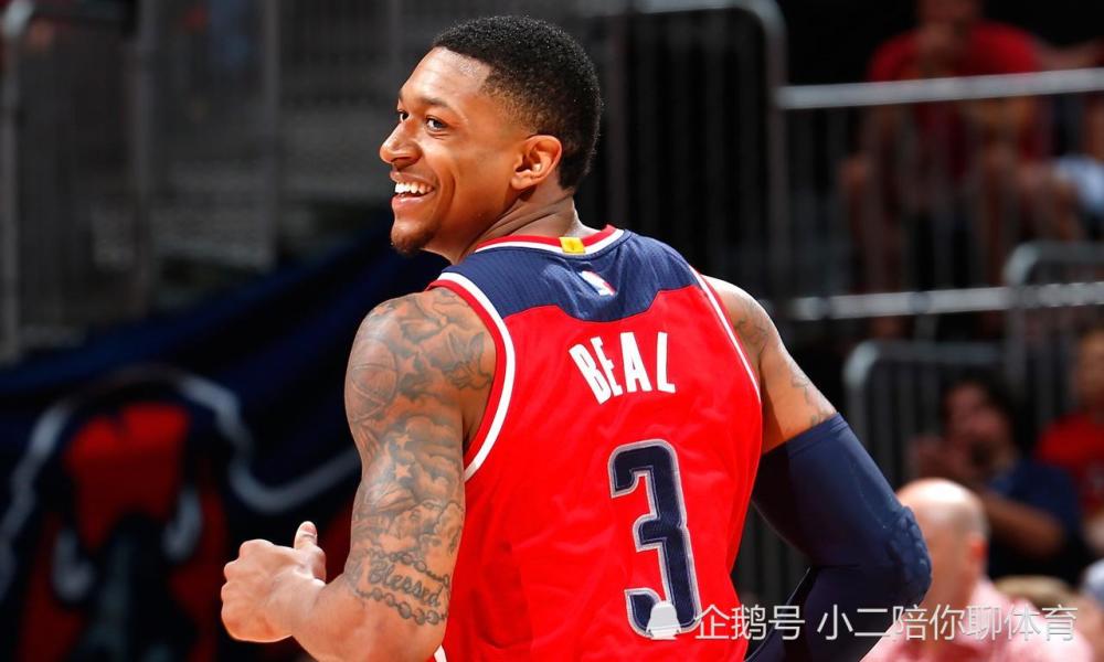 DFM绝杀T1，Zeus送出助攻