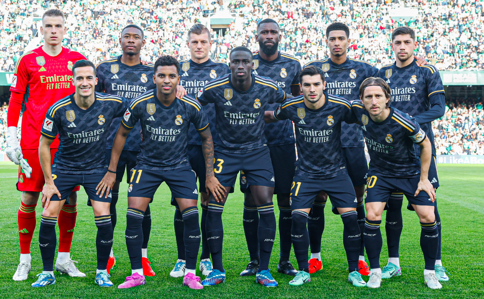 皇马爆冷拜仁，佩德里打破历史纪录