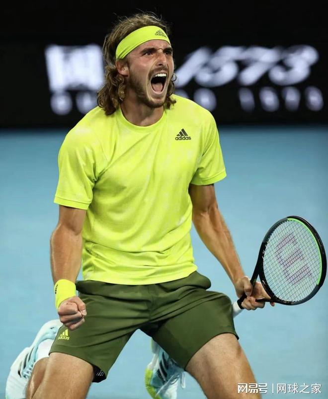 包含澳大利亚网球队完胜美国网球队，西西帕斯惊艳世界的词条