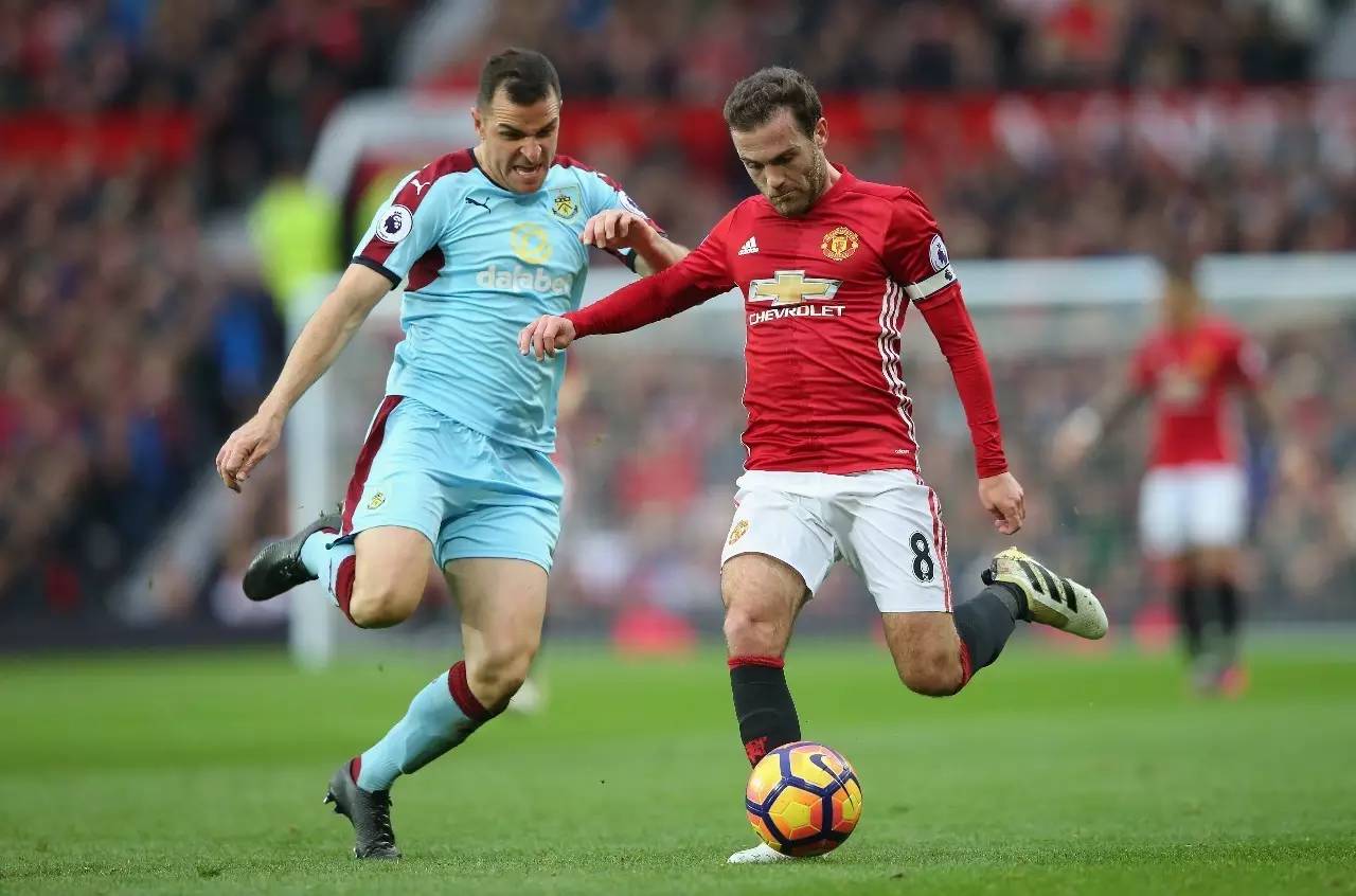 瓦伦西亚翻盘加拿大，博格巴统治全场