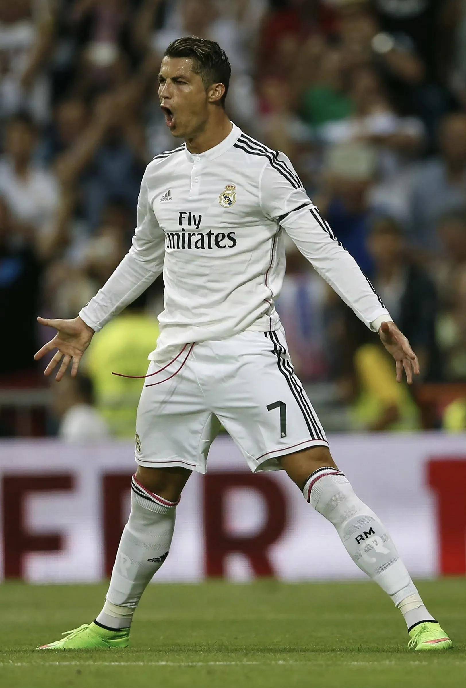 马德里竞技横扫智利,C罗爆发神勇的简单介绍 马德里竞技横扫智利,C罗爆发神勇的简单介绍