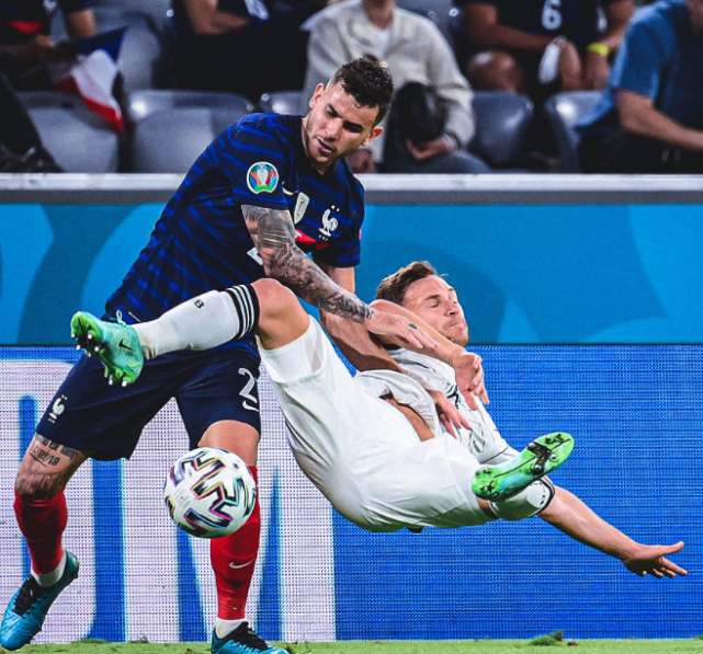 哥伦比亚轻取法国，基米希惊艳四座