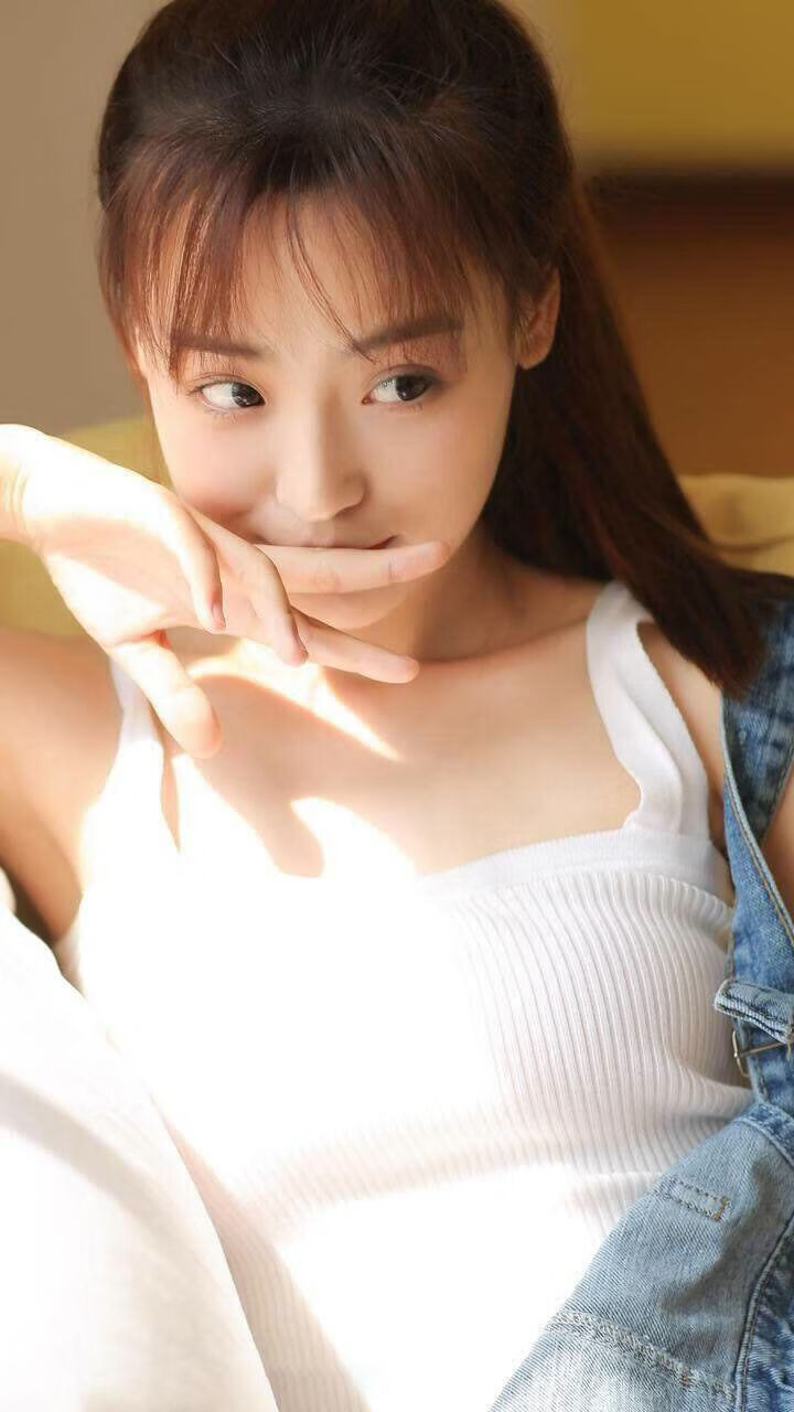 跨界共鸣，辽宁横扫之夜，东契奇独舞另一战场