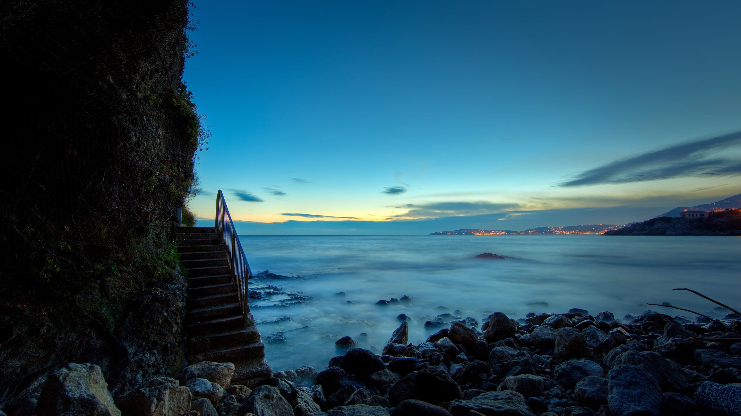 错位哨声，当库里在步行者与独行侠的赛场上点燃星火